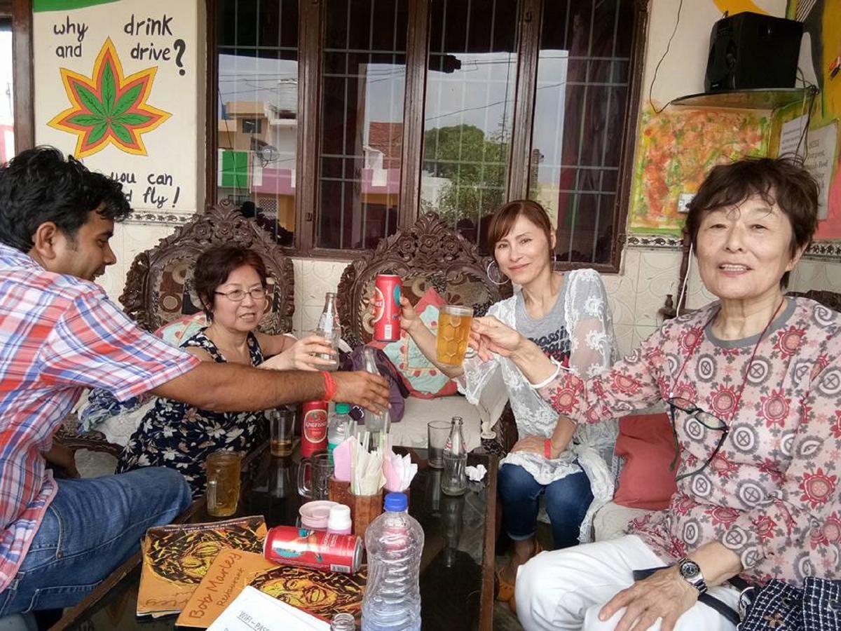 Friends Guest House & Hostelアーグラ エクステリア 写真
