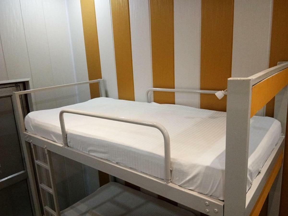 Friends Guest House & Hostelアーグラ エクステリア 写真